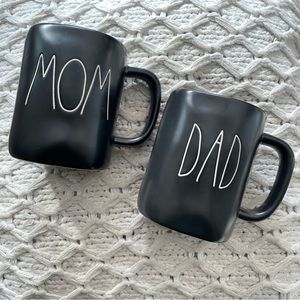 Rae Dunn MOM & DAD Black Mug Set. 2 MUG SET
